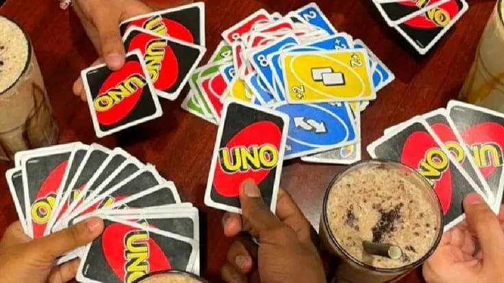 بازی اونو (UNO) با قوانین جذاب